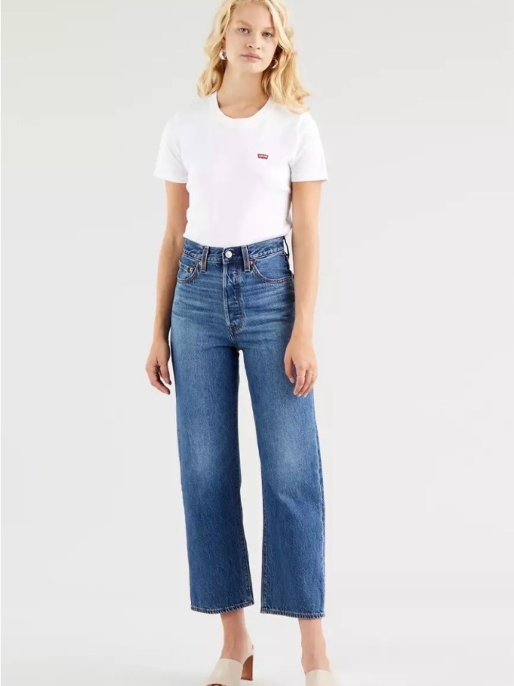 Levi’s Ribcage Straight Ankle Jeans
